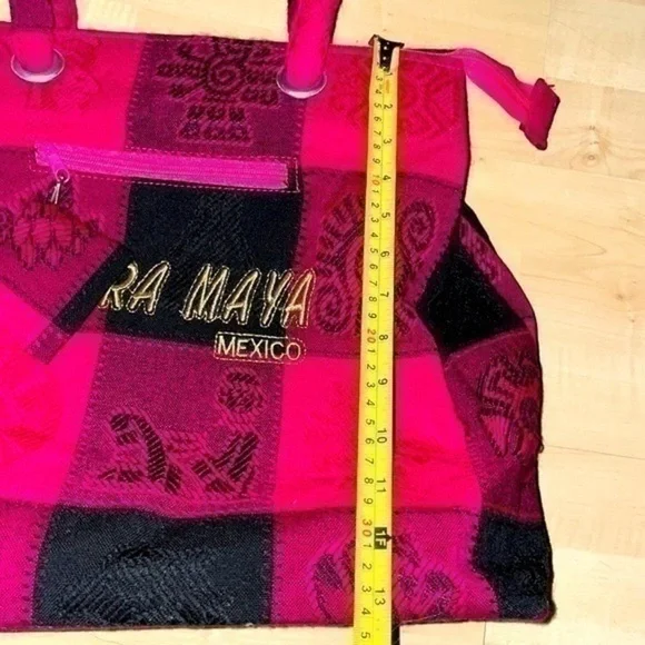 NWT Riviera Maya Mexico tote bag purse with small coin purse in pink and black - Picture 7 of 10